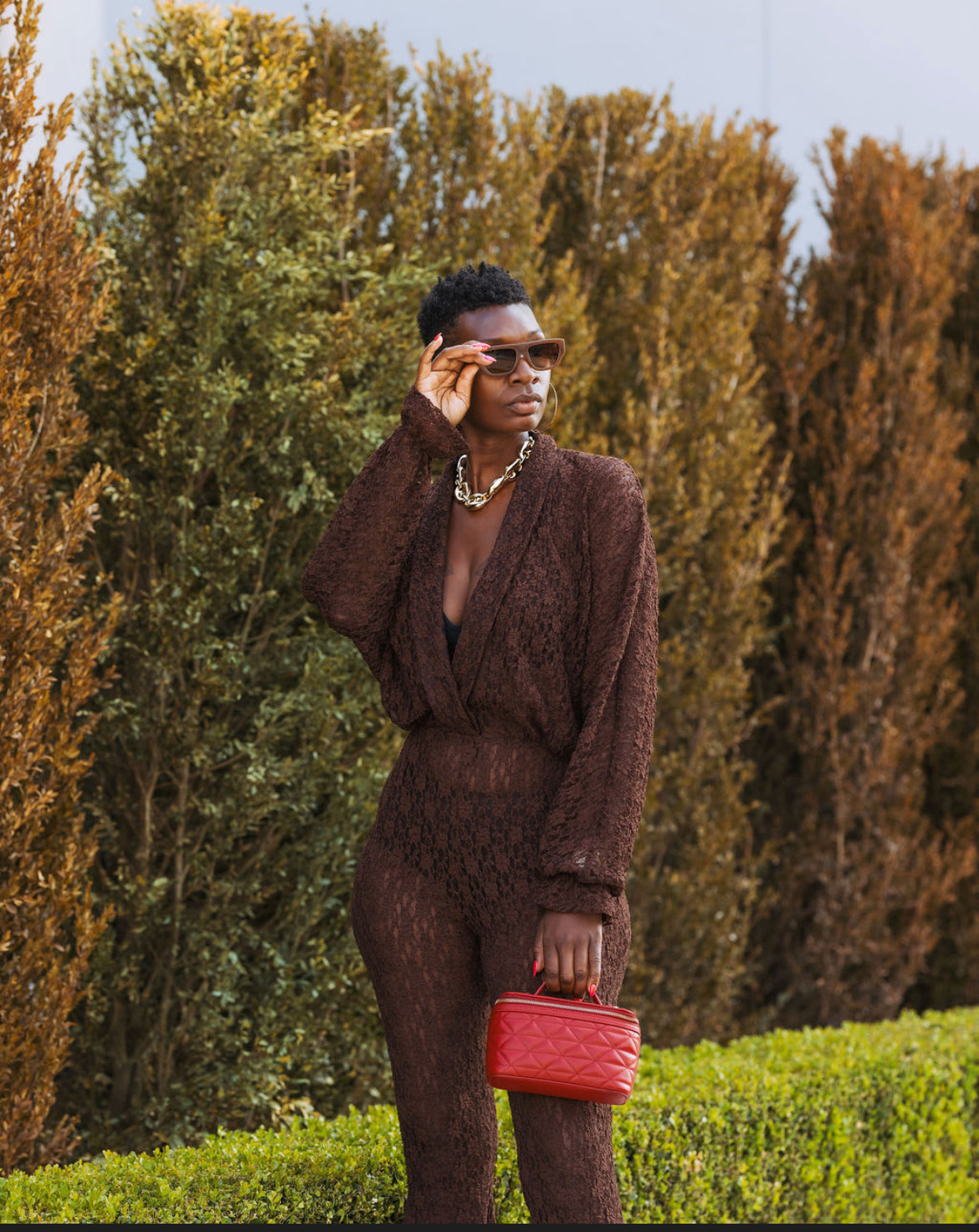 LACY FLARE JUMPSUIT -BROWN